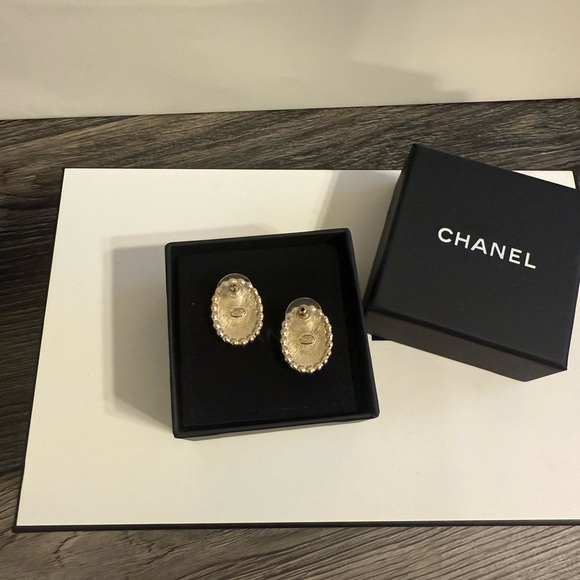 CHANEL Gold CC Black Enamel Faux Pearl Embellished Oval Earrings - Picture 5 of 9